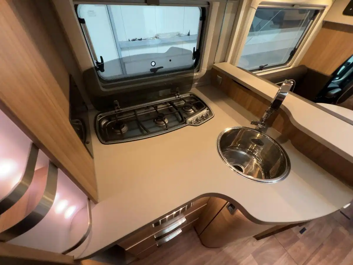 KNAUS SUN TI 700 MEG Platinum Selection - Ansicht 14